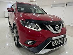 Nissan X-TRAIL 2.0 CVT ABS 4WD Sunroof 2015 Red BodyKit Rear Entertaiment
